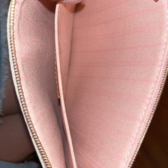 💎FINAL PRICE💎LOUIS VUITTON POCHETTE GM AZUR ROSE BALLERINE - Picture 9 of 10